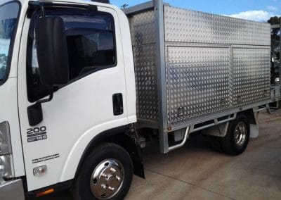 Cars inspected by PDS Vehicle inspections include this Isuzu Light Truck